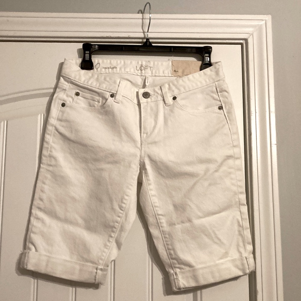 LOFT Women's White Shorts
